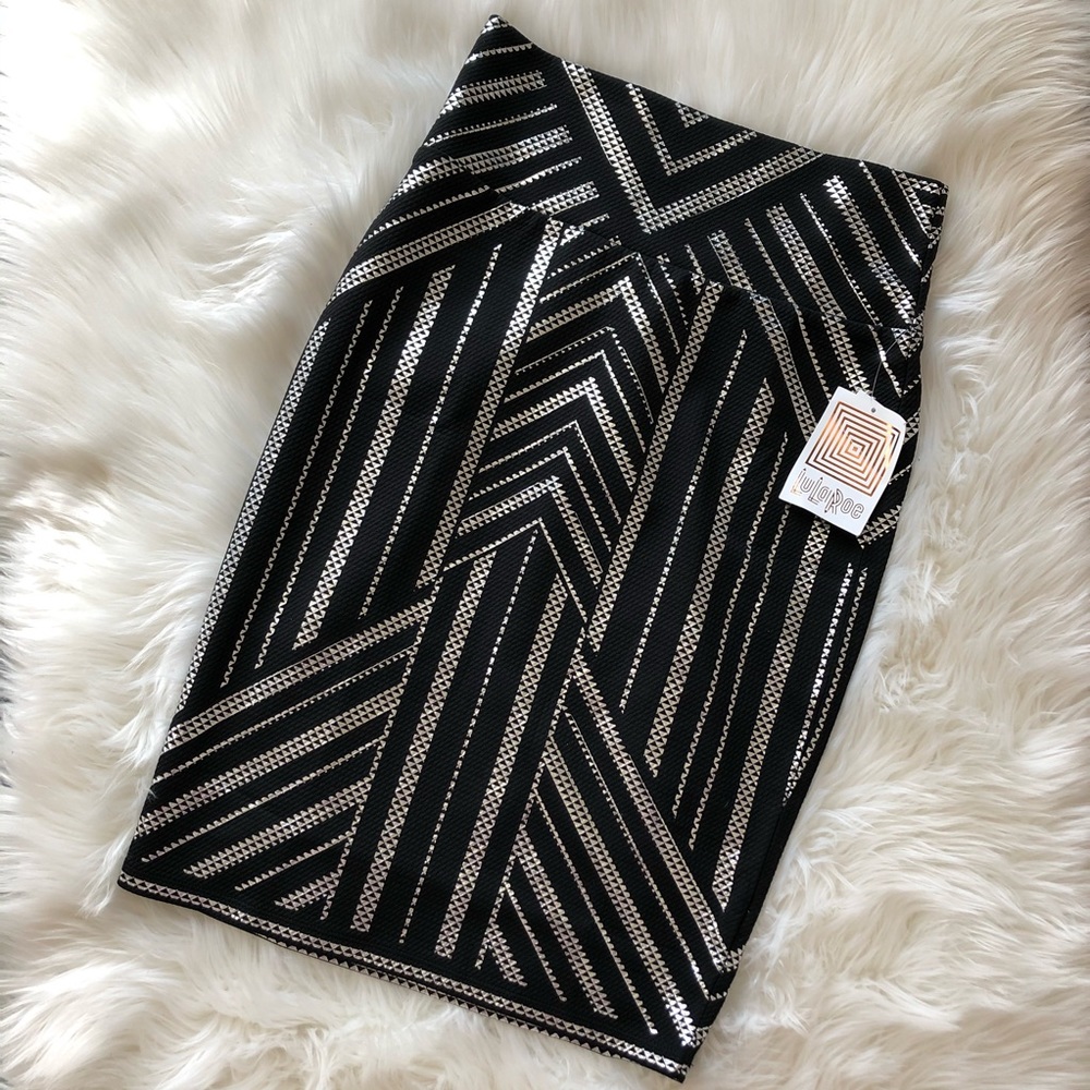 LuLaRoe Sz S Elegant Collection Cassie Skirt - Picture 2 of 7
